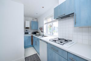 Annex kitchen- click for photo gallery